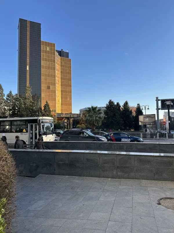 Kirayə verilir 3 otaqlı ofis 57 m²