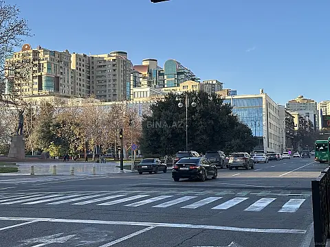 Kirayə verilir 3 otaqlı ofis 57 m²