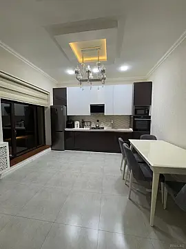 Kirayə verilir 5 otaqlı həyət evi 360 m²