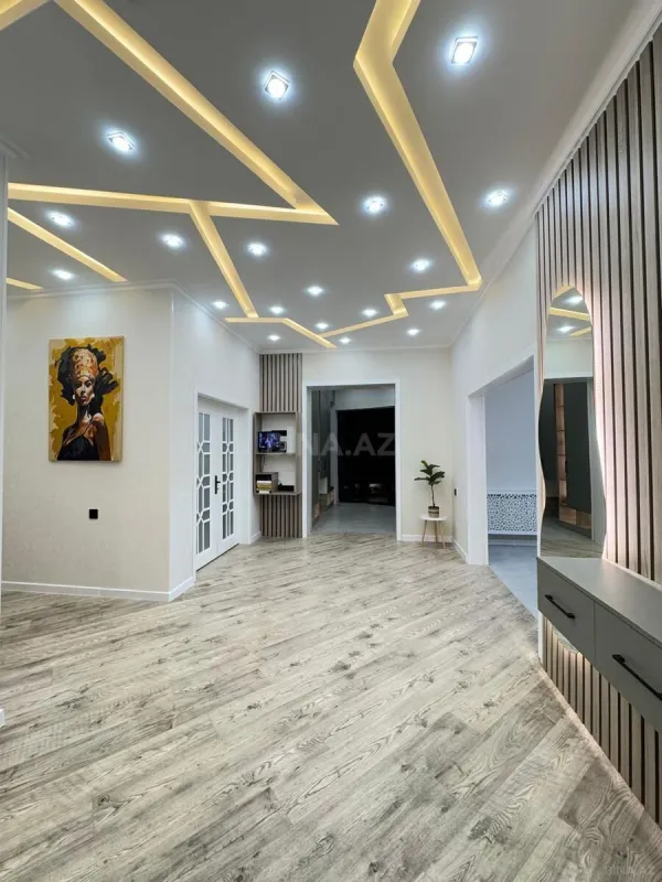 Kirayə verilir 5 otaqlı həyət evi 360 m²