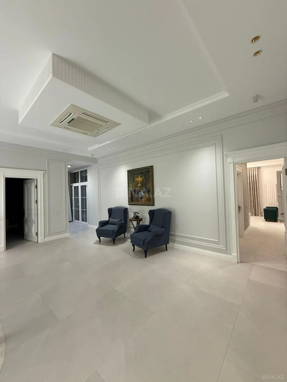 Kirayə verilir 5 otaqlı həyət evi 360 m²