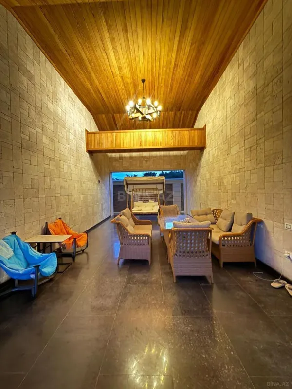 Kirayə verilir 5 otaqlı həyət evi 360 m²