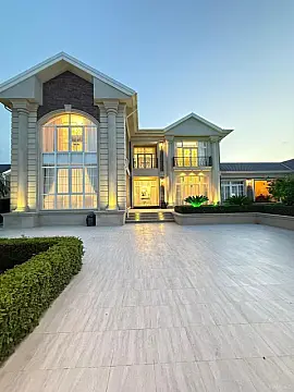 Kirayə verilir 5 otaqlı həyət evi 360 m²