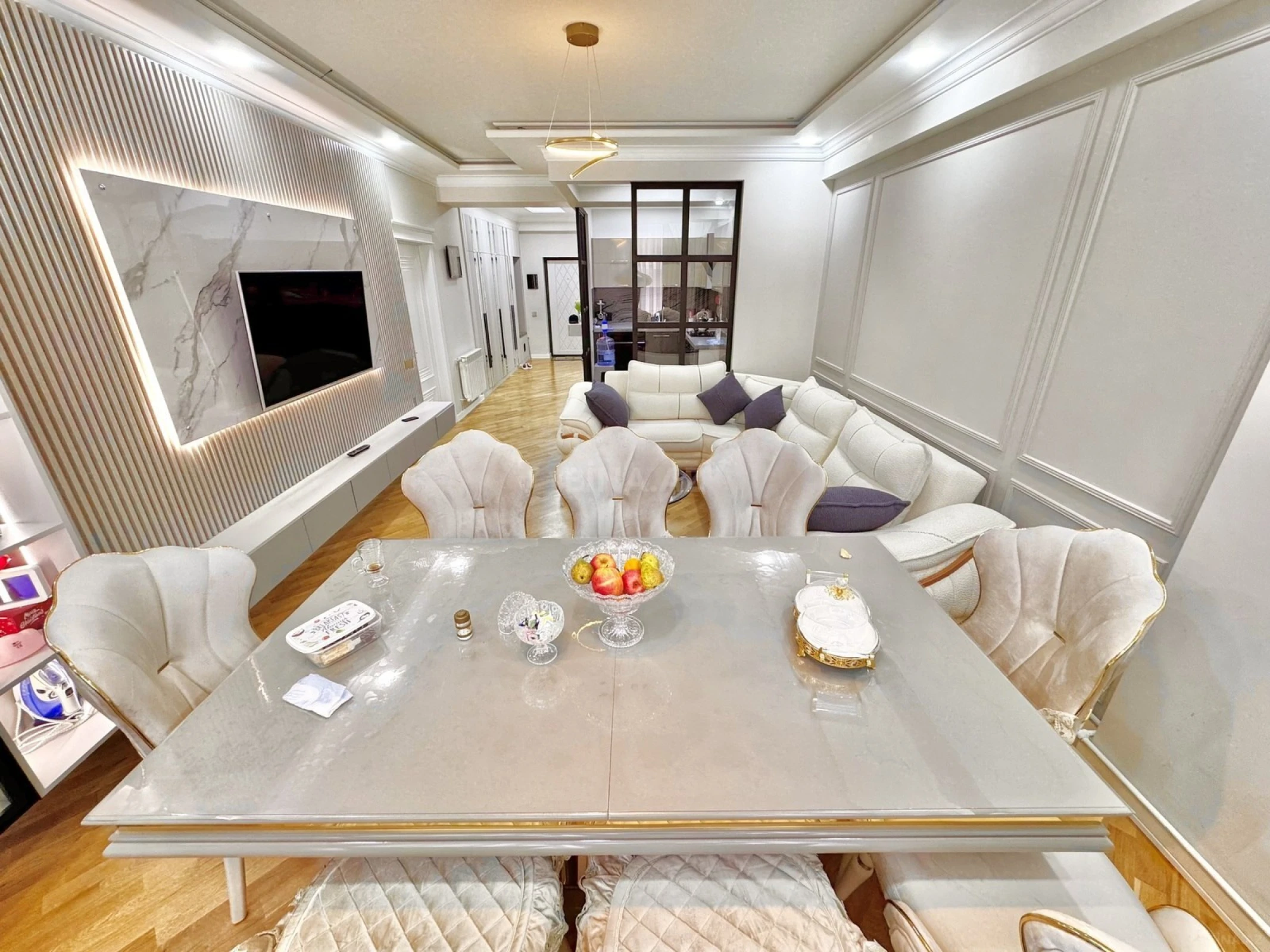 Satılır 2 otaqlı mənzil 75 m²