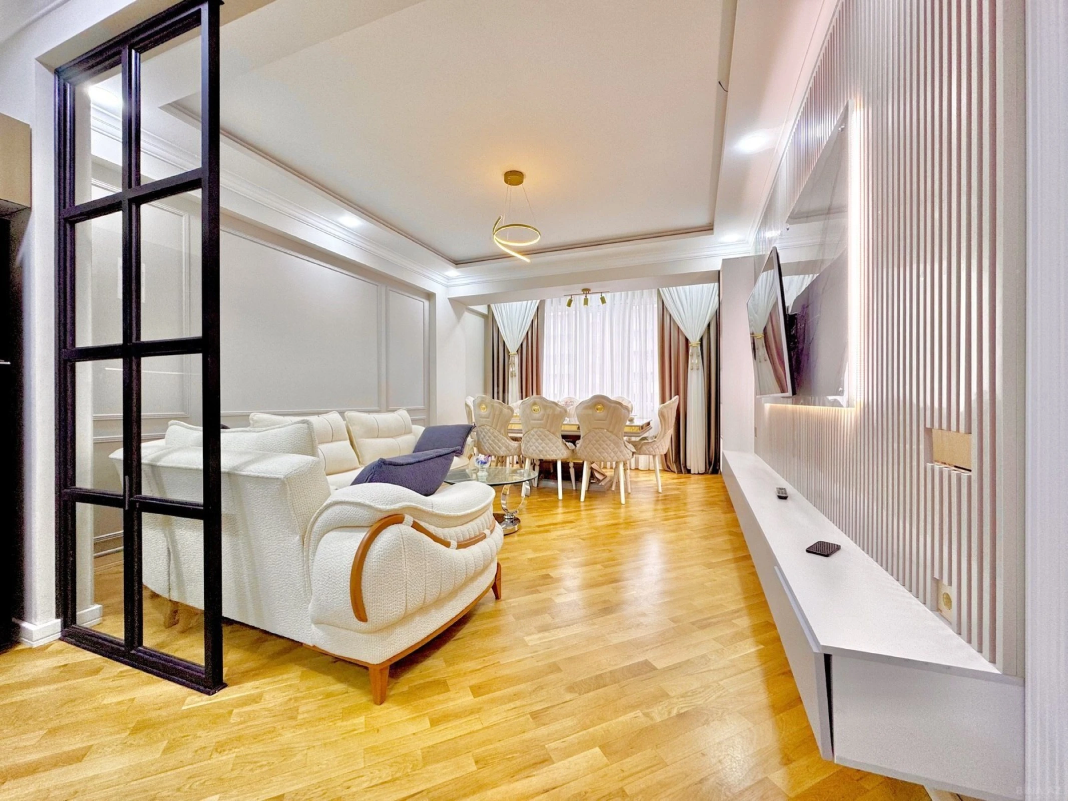 Satılır 2 otaqlı mənzil 75 m²