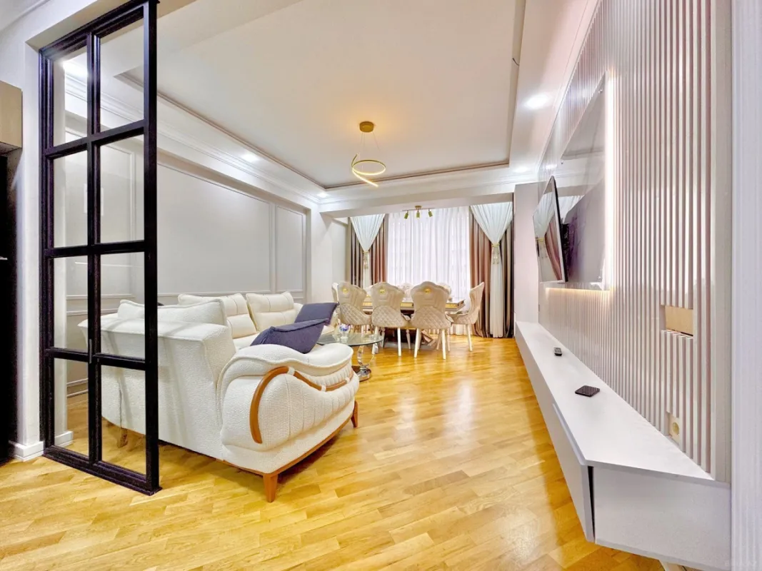 Satılır 2 otaqlı mənzil 75 m²