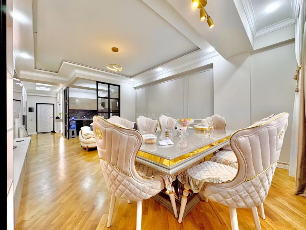 Satılır 2 otaqlı mənzil 75 m²