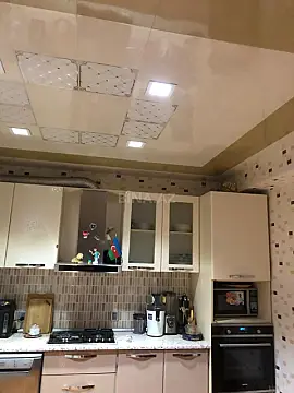 Satılır 4 otaqlı mənzil 135 m²