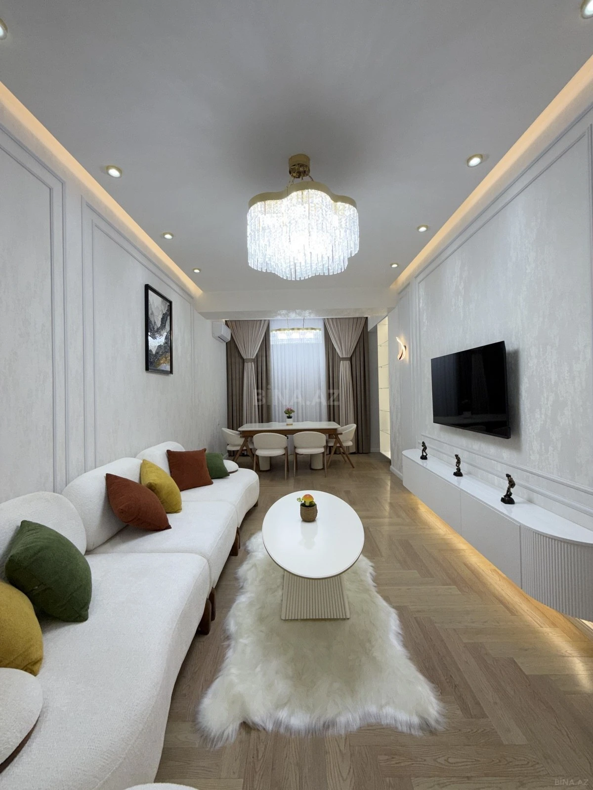 Satılır 3 otaqlı mənzil 98 m²