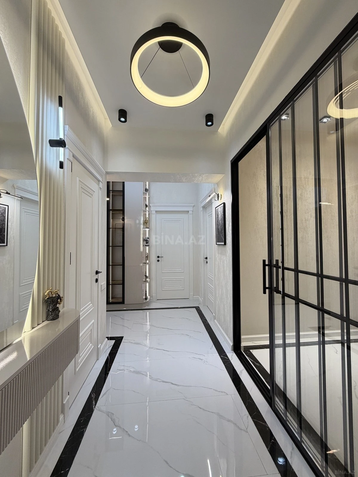 Satılır 3 otaqlı mənzil 98 m²