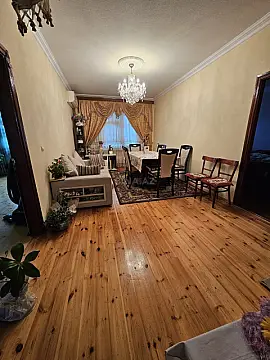 Satılır 4 otaqlı mənzil 110 m² — Bakı, 7-ci mikrorayon 4 otaq 110.00 m²