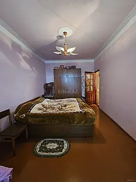 Satılır 4 otaqlı mənzil 110 m²