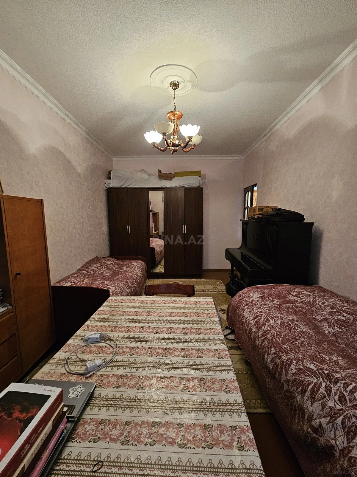 Satılır 4 otaqlı mənzil 110 m²