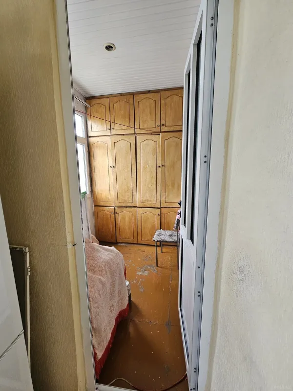 Satılır 4 otaqlı mənzil 110 m²