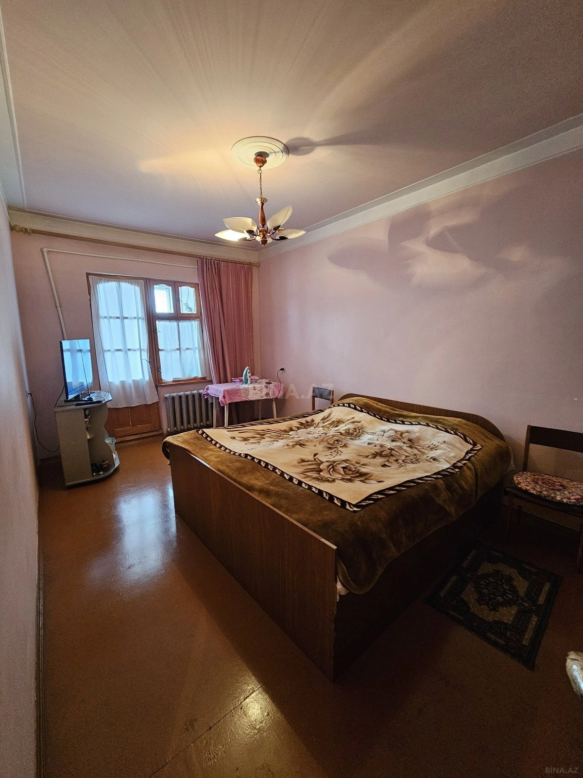 Satılır 4 otaqlı mənzil 110 m²