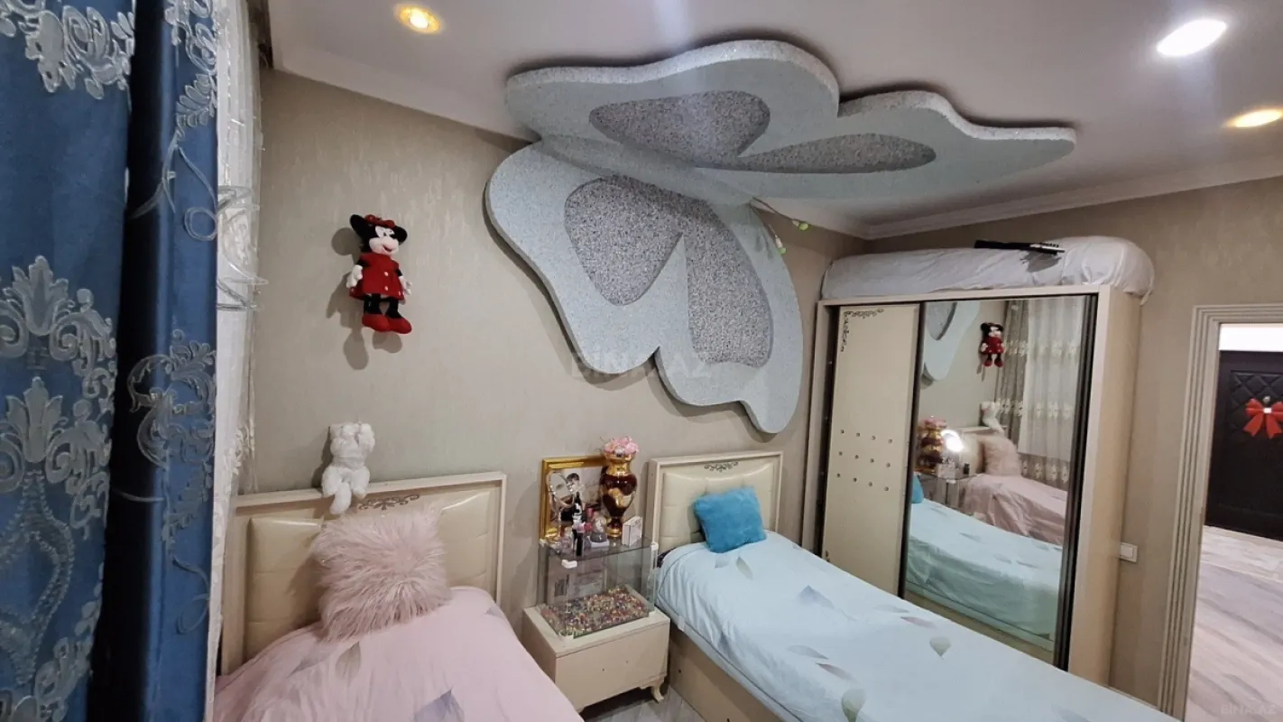 Satılır 3 otaqlı mənzil 73 m²