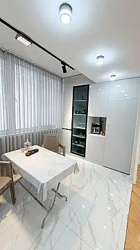 Satılır 3 otaqlı mənzil 105 m²