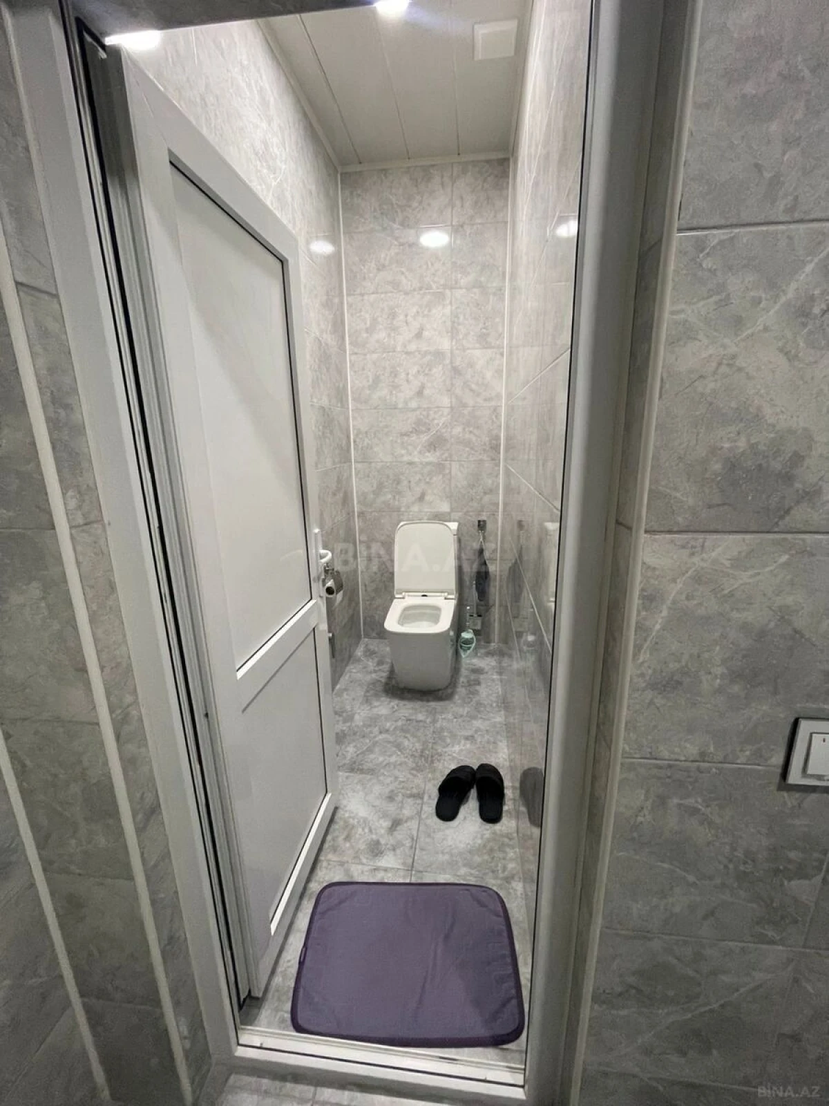 Satılır 6 otaqlı həyət evi 250 m²