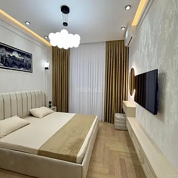Satılır 3 otaqlı mənzil 98 m²