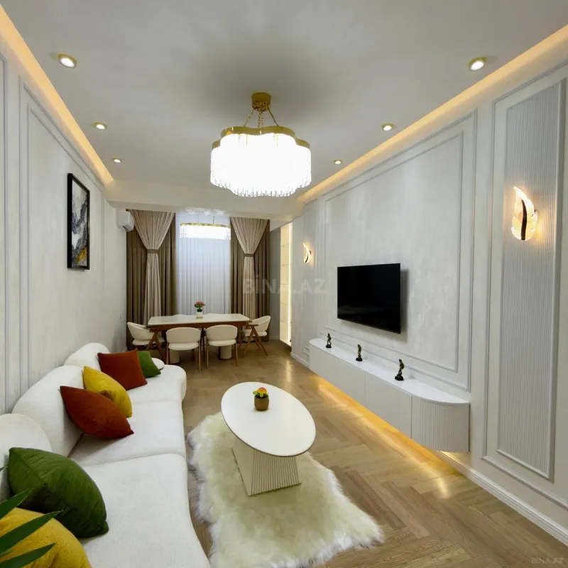 Satılır 3 otaqlı mənzil 98 m²