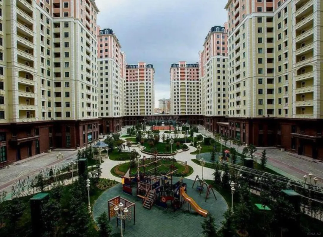 Satılır 2 otaqlı mənzil 67.2 m²