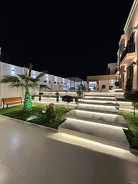 Satılır 5 otaqlı həyət evi 290 m²