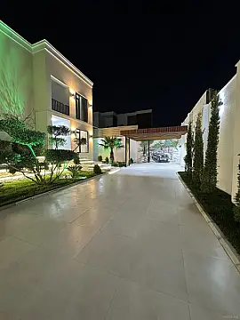 Satılır 5 otaqlı həyət evi 290 m²