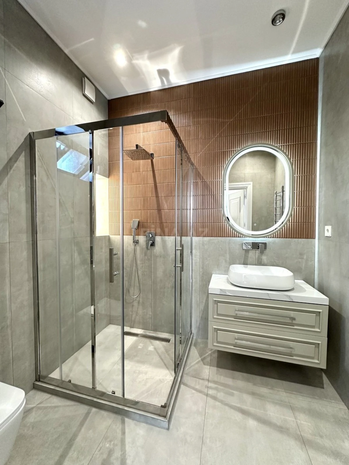 Satılır 6 otaqlı həyət evi 430 m²