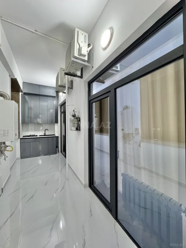 Satılır 3 otaqlı mənzil 98 m²