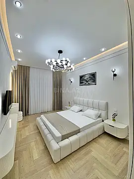 Satılır 3 otaqlı mənzil 98 m²