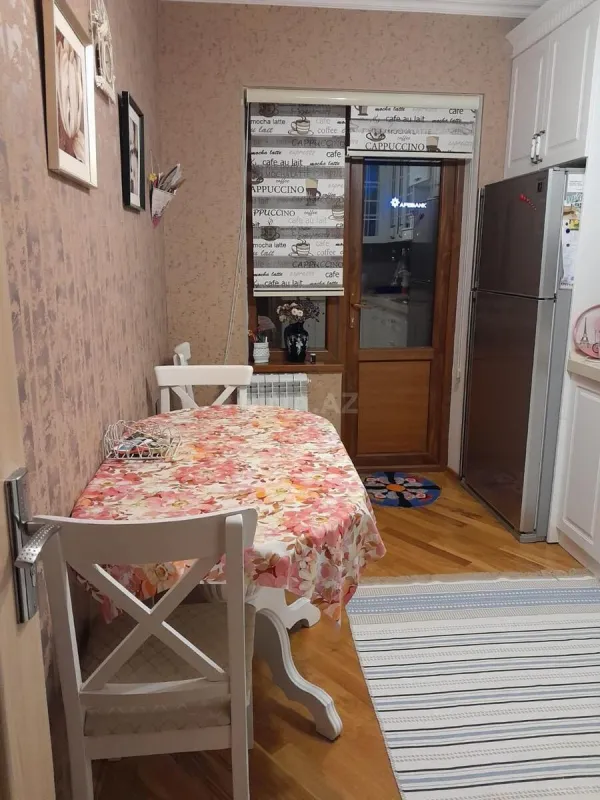 Satılır 3 otaqlı mənzil 90 m²