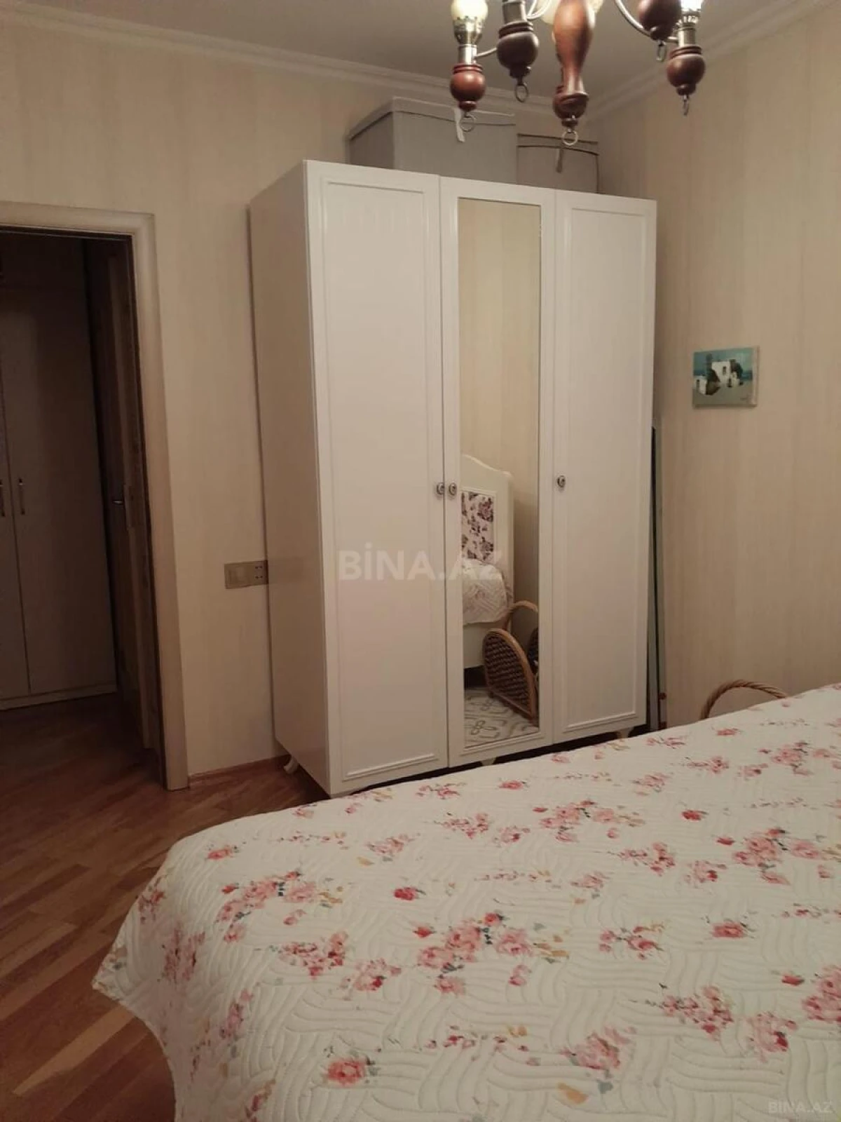 Satılır 3 otaqlı mənzil 90 m²