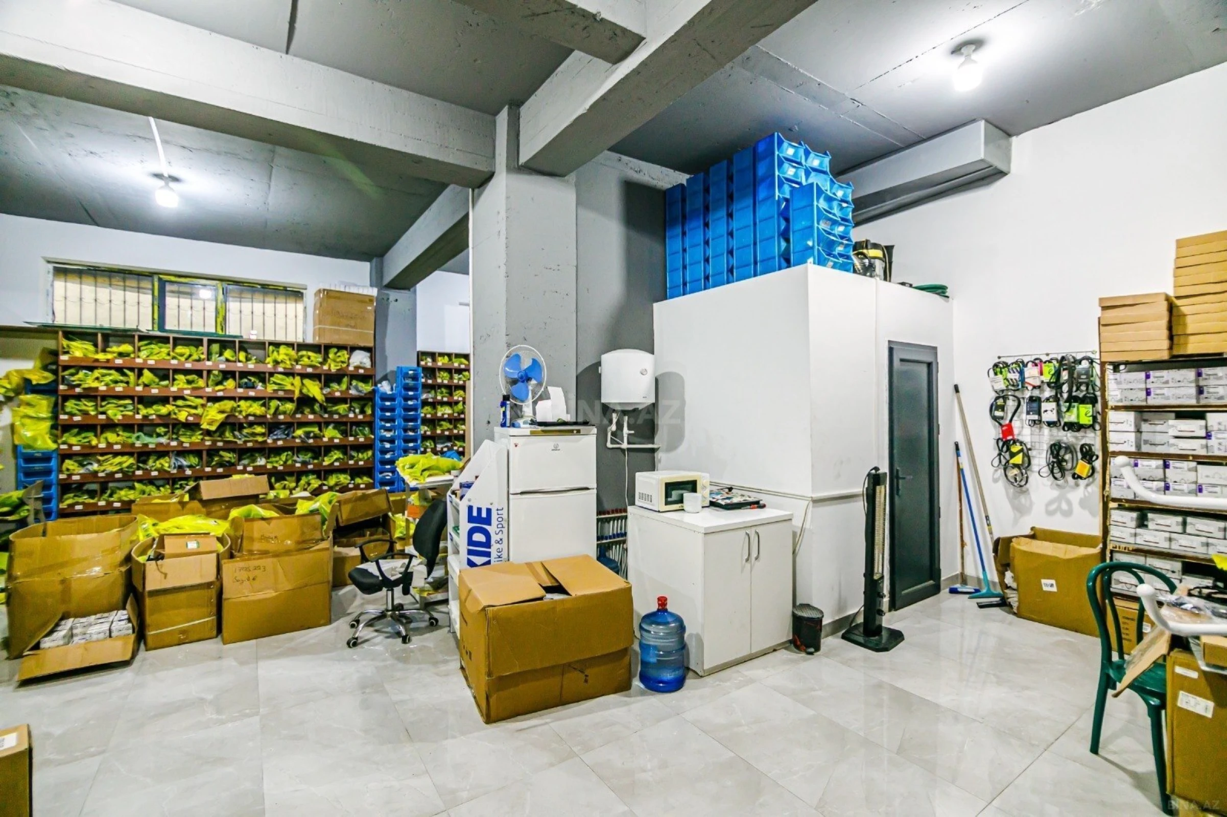 Satılır obyekt 265 m²