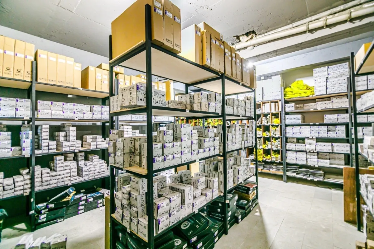 Satılır obyekt 265 m²