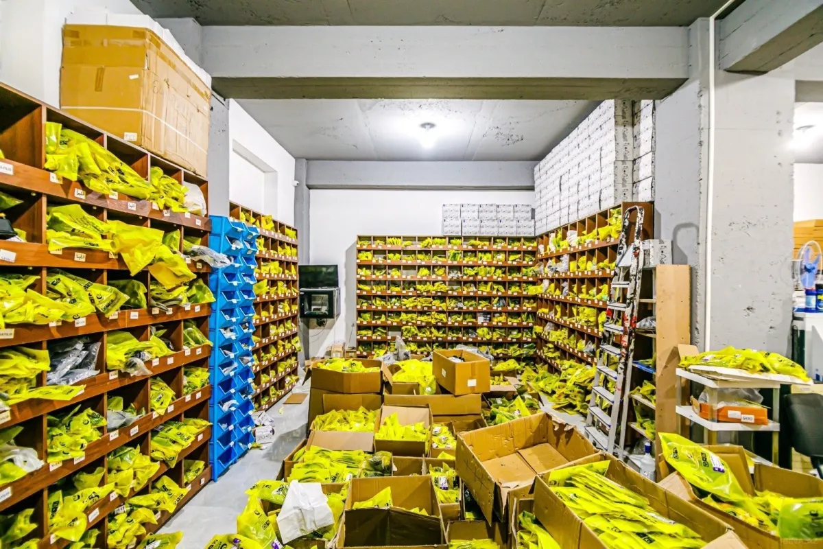 Satılır obyekt 265 m²