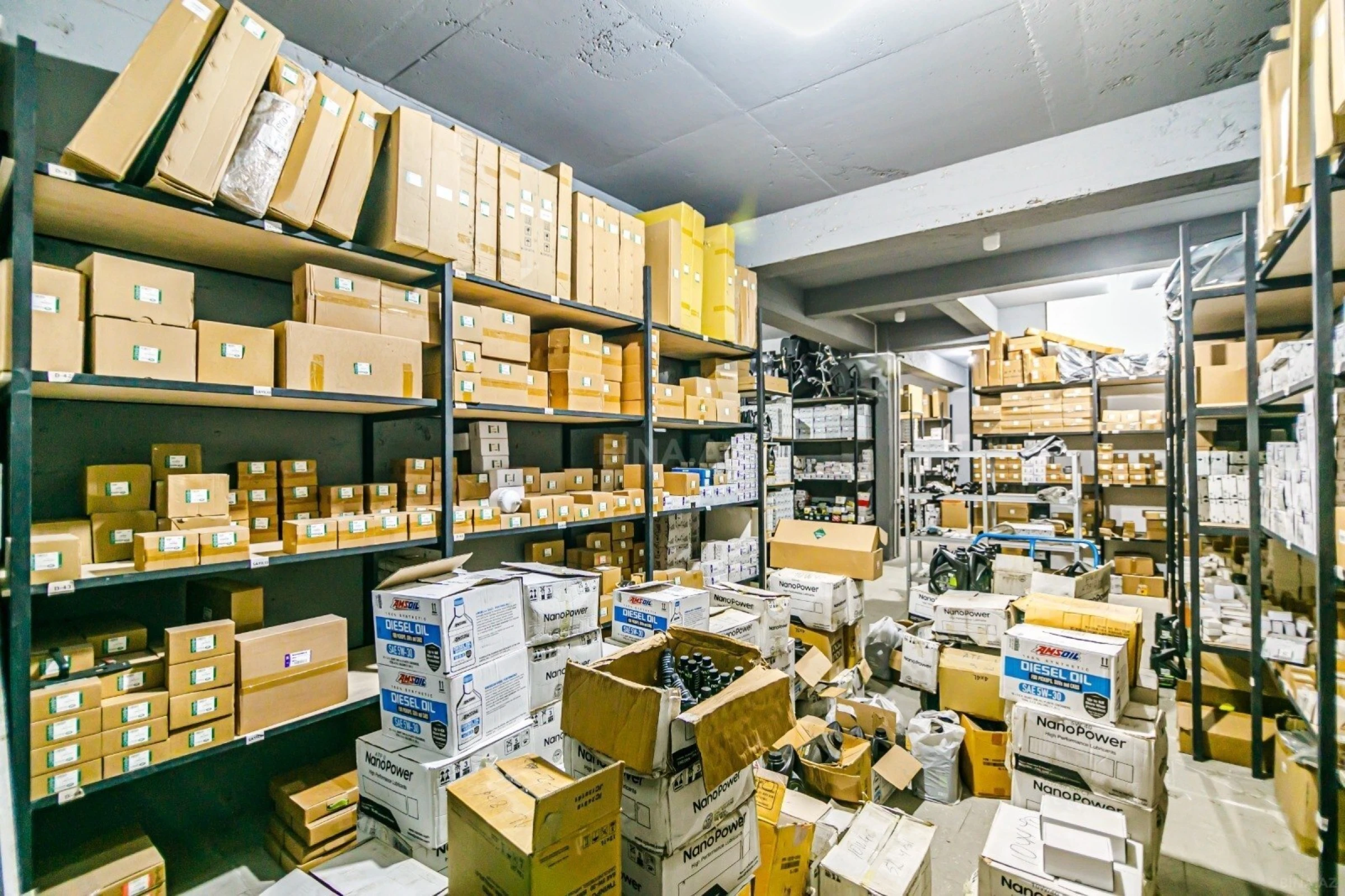 Satılır obyekt 265 m²