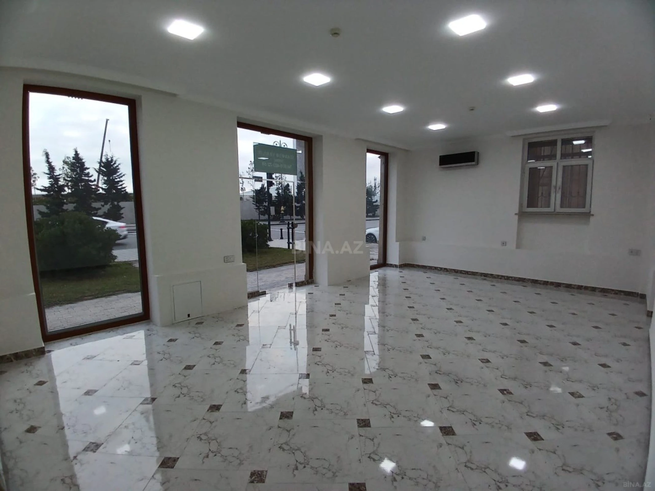 Satılır obyekt 90 m²