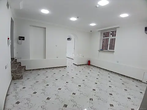 Satılır obyekt 90 m²