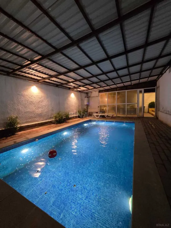 Kirayə verilir 5 otaqlı həyət evi 220 m²