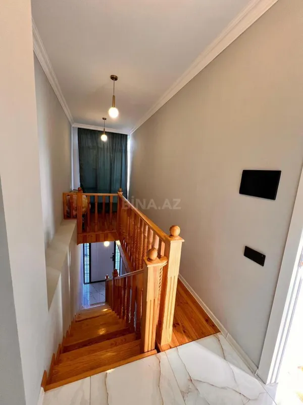 Kirayə verilir 4 otaqlı həyət evi 135 m²