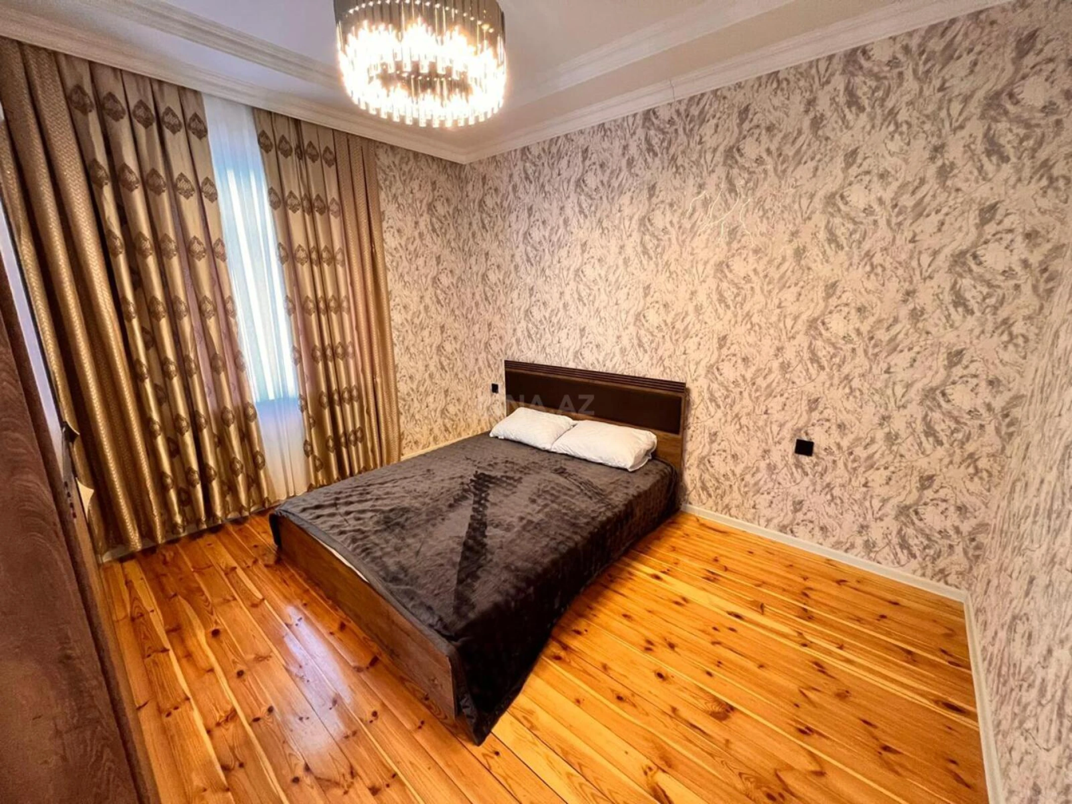 Kirayə verilir 4 otaqlı həyət evi 135 m²