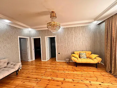 Kirayə verilir 4 otaqlı həyət evi 135 m²