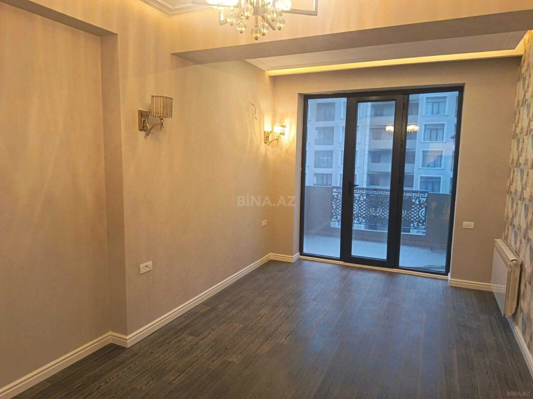 Satılır 2 otaqlı mənzil 80 m²
