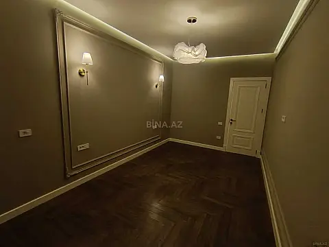 Satılır 2 otaqlı mənzil 80 m²