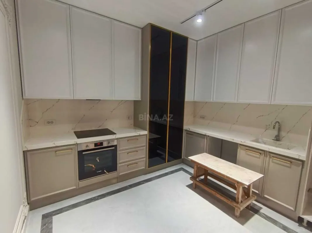 Satılır 2 otaqlı mənzil 80 m²