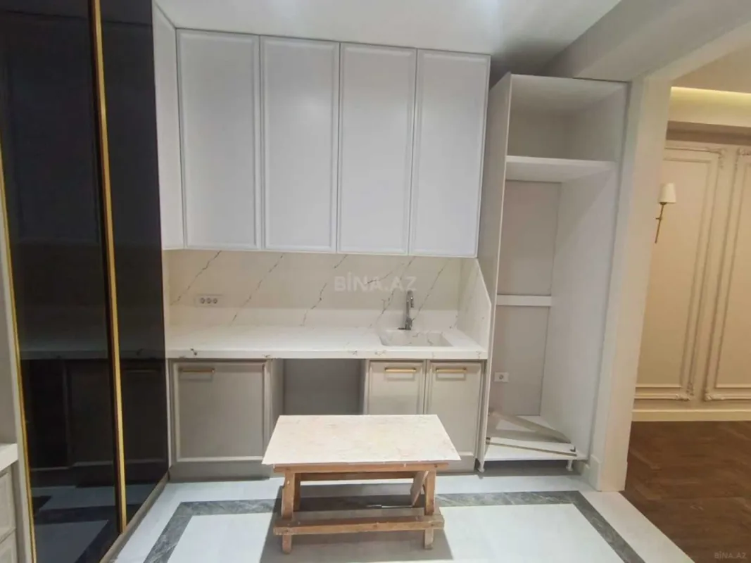 Satılır 2 otaqlı mənzil 80 m²