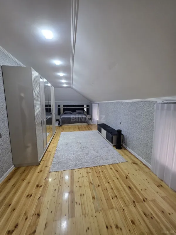 Satılır 5 otaqlı həyət evi 140 m²