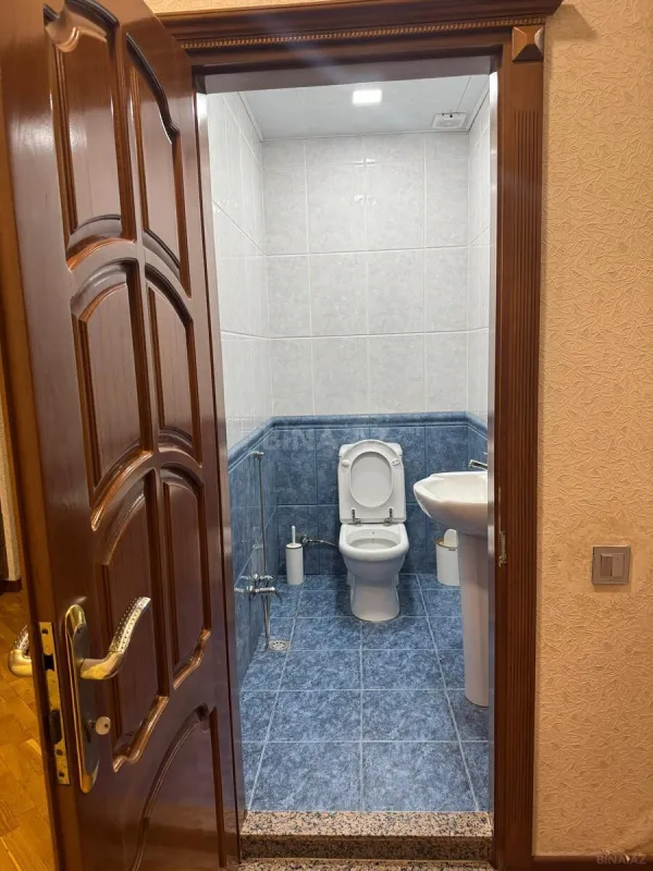 Satılır 2 otaqlı mənzil 88 m²