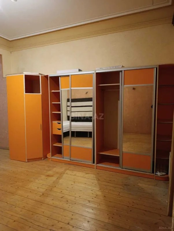 Kirayə verilir 1 otaqlı mənzil 60 m²