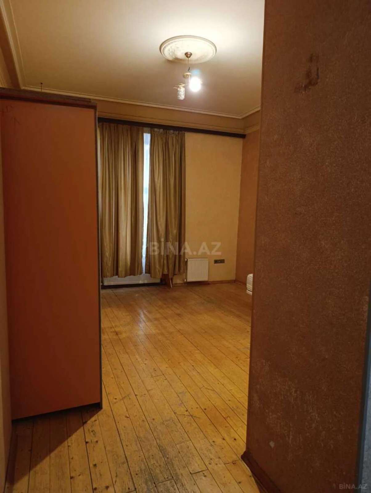 Kirayə verilir 1 otaqlı mənzil 60 m²